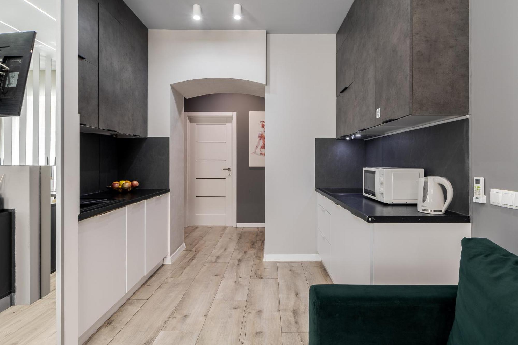 Royal Apartment On Balabana Street Лвив Екстериор снимка