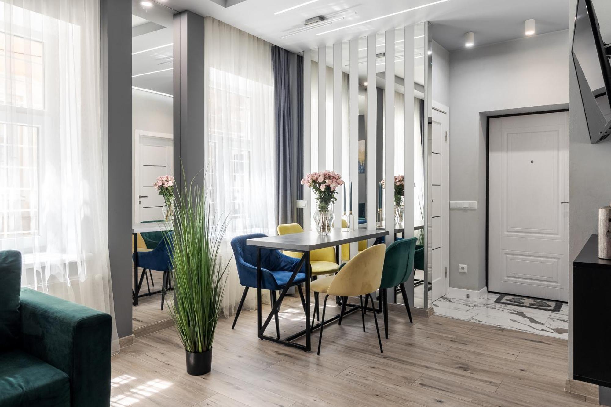 Royal Apartment On Balabana Street Лвив Екстериор снимка